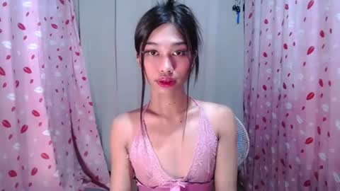 urloverjasmine_xx online show from 03-26-26, 05:51