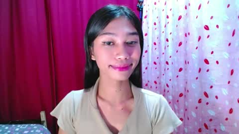 urloverjasmine_xx online show from 07-29-26, 09:46