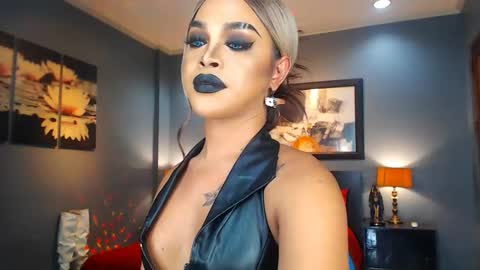 UrMajestyTyra online show from 02-21-25, 07:12