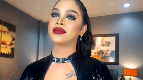 UrMajestyTyra online show from 02-27-25, 11:15