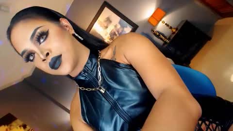 UrMajestyTyra online show from 10-13-25, 02:00