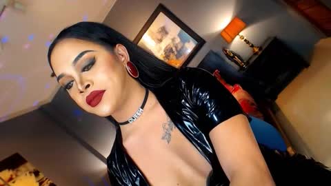 UrMajestyTyra online show from 11-23-25, 01:38