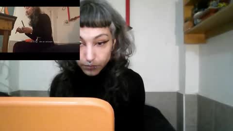 Urmeiga online show from 12-22-25, 06:38