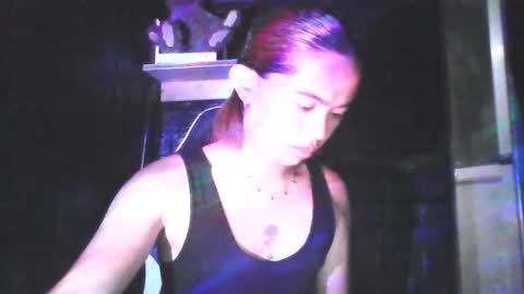 Snapshot of urmen_steve chatting on 01-09-26, 12:08 urmen_steve online show from 01-09-26, 12:08