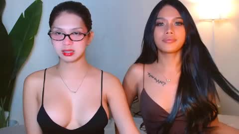 Snapshot of urmistress_sanya chatting on 05-06-26, 06:13 ur fave sanya online show from 05-06-26, 06:13