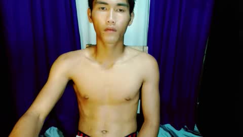 Snapshot of urmoreno_boyxx chatting on 03-12-26, 04:18 JAY online show from 03-12-26, 04:18