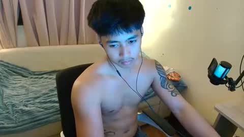Snapshot of urnatty_guy chatting on 05-14-26, 08:21 ander online show from 05-14-26, 08:21