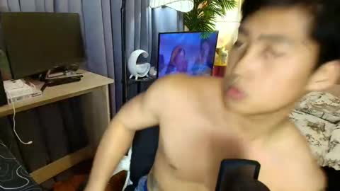 Snapshot of urnatty_guy chatting on 05-29-26, 06:17 ander online show from 05-29-26, 06:17