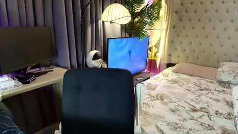 Snapshot of urnatty_guy chatting on 05-30-26, 04:04 ander online show from 05-30-26, 04:04