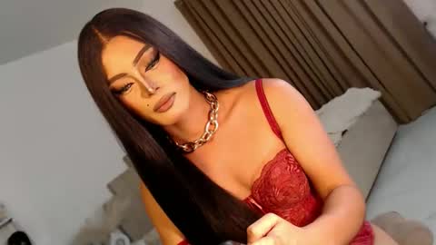 cecilia online show from 04-21-26, 01:42