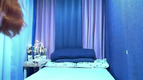 Snapshot of urnightmarets chatting on 09-27-25, 06:40 Rbabes online show from 09-27-25, 06:40