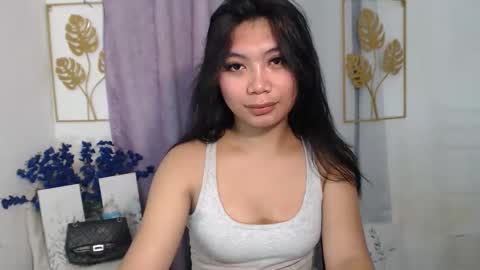 urpinay_sandra69 online show from 04-11-26, 06:29