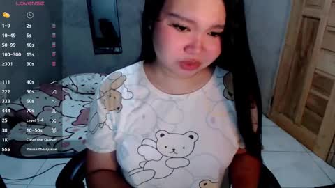 Snapshot of urpinayslutxxx chatting on 12-22-25, 11:24 Jane online show from 12-22-25, 11:24