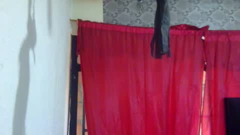 Aniie online show from 10-10-25, 08:41