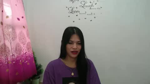 Snapshot of urpreciouspinayxxx chatting on 12-03-24, 02:14 hi im kim online show from 12-03-24, 02:14