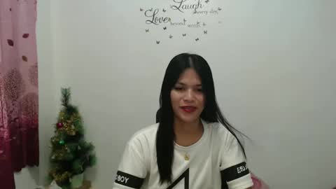 Snapshot of urpreciouspinayxxx chatting on 12-04-24, 10:46 hi im kim online show from 12-04-24, 10:46