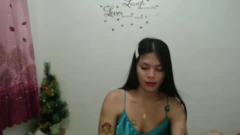 Snapshot of urpreciouspinayxxx chatting on 12-04-24, 01:53 hi im kim online show from 12-04-24, 01:53