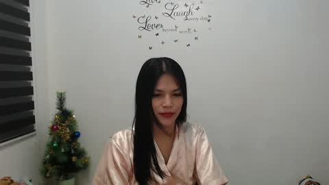 Snapshot of urpreciouspinayxxx chatting on 12-05-24, 11:49 hi im kim online show from 12-05-24, 11:49
