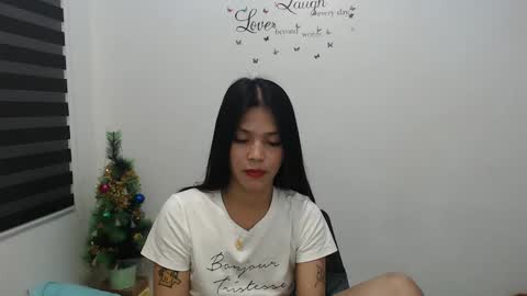 Snapshot of urpreciouspinayxxx chatting on 12-09-24, 04:23 hi im kim online show from 12-09-24, 04:23
