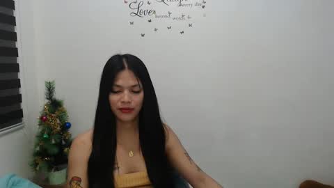Snapshot of urpreciouspinayxxx chatting on 12-09-24, 12:51 hi im kim online show from 12-09-24, 12:51