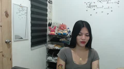 Snapshot of urpreciouspinayxxx chatting on 12-29-24, 12:34 hi im kim online show from 12-29-24, 12:34