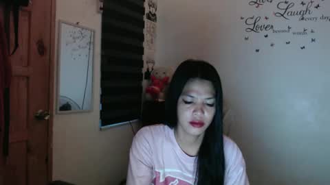 Snapshot of urpreciouspinayxxx chatting on 03-02-25, 10:16 hi im kim online show from 03-02-25, 10:16