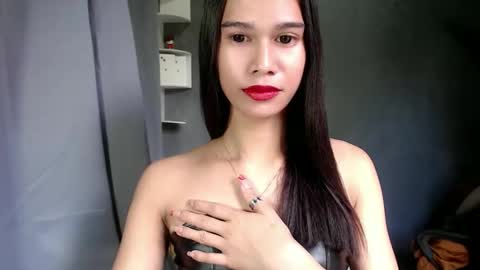 urseductivebarbie_xx01 online show from 01-12-26, 03:34