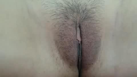 Snapshot of ursexy_pinay_skinny chatting on 10-11-25, 05:28 im jenny online show from 10-11-25, 05:28