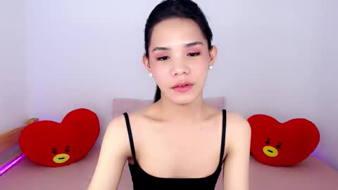 Snapshot of ursexydelancy_ chatting on 04-13-26, 02:33 Cute Delancy online show from 04-13-26, 02:33