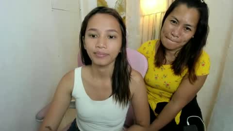 Snapshot of urslut_jimiely69 chatting on 07-08-26, 04:17 urslut_jimiely69 online show from 07-08-26, 04:17