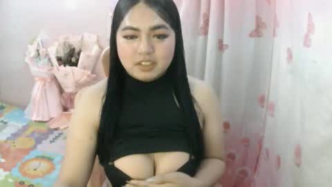 maxie online show from 11-16-25, 07:47