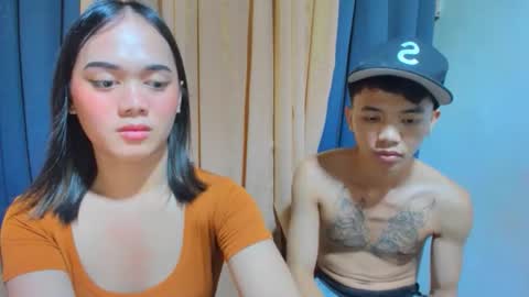 Snapshot of urslutty_mayie chatting on 05-09-26, 05:40 urslutty_mayie online show from 05-09-26, 05:40