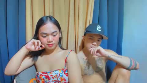 Snapshot of urslutty_mayie chatting on 05-11-26, 05:32 urslutty_mayie online show from 05-11-26, 05:32