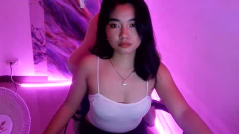Snapshot of ursweet_elaine chatting on 07-09-26, 04:05 ursweet_elaine online show from 07-09-26, 04:05