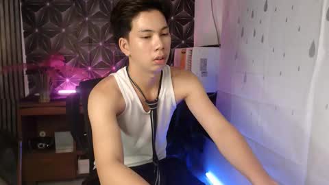 Snapshot of ursweet_jade chatting on 10-03-25, 10:45 ursweet_jade online show from 10-03-25, 10:45