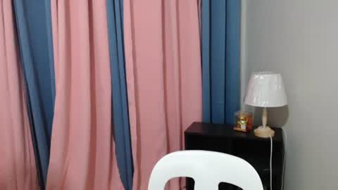 Snapshot of ursweet_kristinexx chatting on 09-29-25, 10:42 JUST CALL ME KRISTEN online show from 09-29-25, 10:42