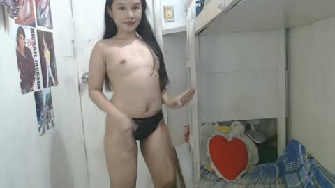 Snapshot of ursweetclassygirl chatting on 06-30-26, 09:38 Ursweetclassygirl online show from 06-30-26, 09:38