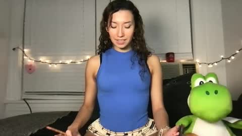 Lily online show from 12-23-25, 01:47