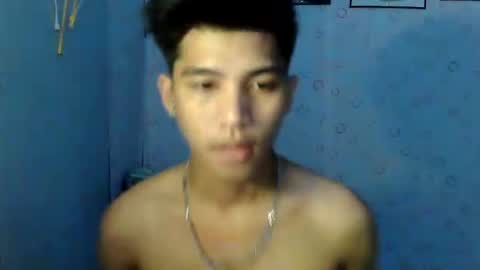 Snapshot of ursweetie_boy chatting on 07-14-26, 12:13 ursweetie_boy online show from 07-14-26, 12:13