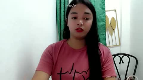 Snapshot of ursweetrica69 chatting on 12-14-25, 08:20 ursweetrica69 online show from 12-14-25, 08:20