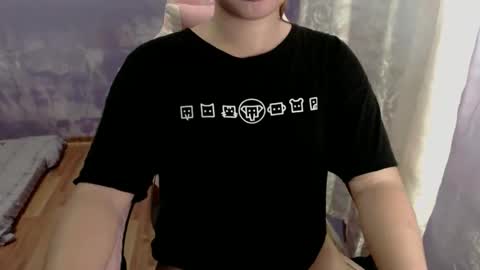 urwildslutty17 online show from 11-13-25, 05:06