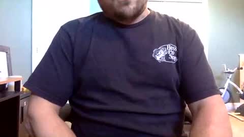 Snapshot of usamalemgj chatting on 12-05-25, 06:26 JayDee20420 online show from 12-05-25, 06:26