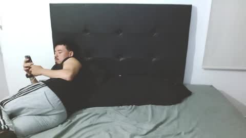 useronlypurple777 online show from 10-31-25, 12:33