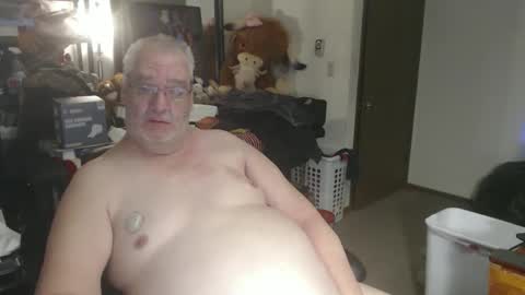 Snapshot of usgoober chatting on 02-05-26, 12:10 Eric online show from 02-05-26, 12:10