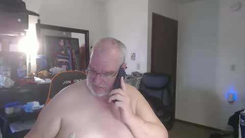 Snapshot of usgoober chatting on 03-06-26, 01:18 Eric online show from 03-06-26, 01:18