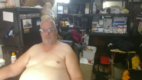 Snapshot of usgoober chatting on 06-22-26, 08:55 Eric online show from 06-22-26, 08:55