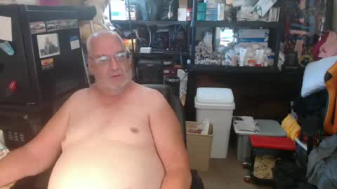 Snapshot of usgoober chatting on 07-15-26, 11:59 Eric online show from 07-15-26, 11:59