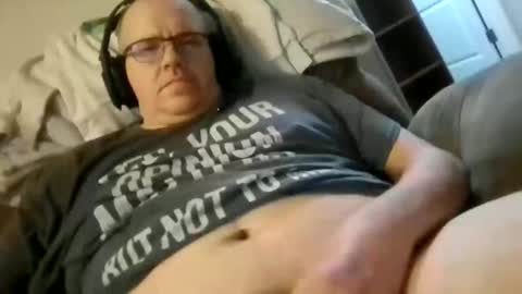 usstarr1 online show from 10-28-25, 03:04