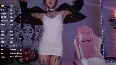 Eva online show from 02-19-25, 11:17