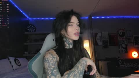 Eva online show from 05-12-26, 06:49